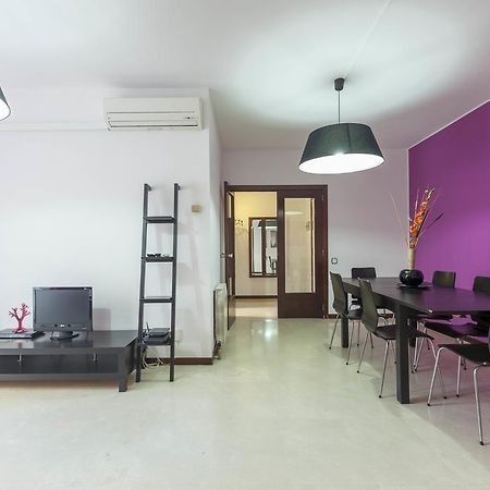 Apartment Sagrada Familia Barcellona Camera foto